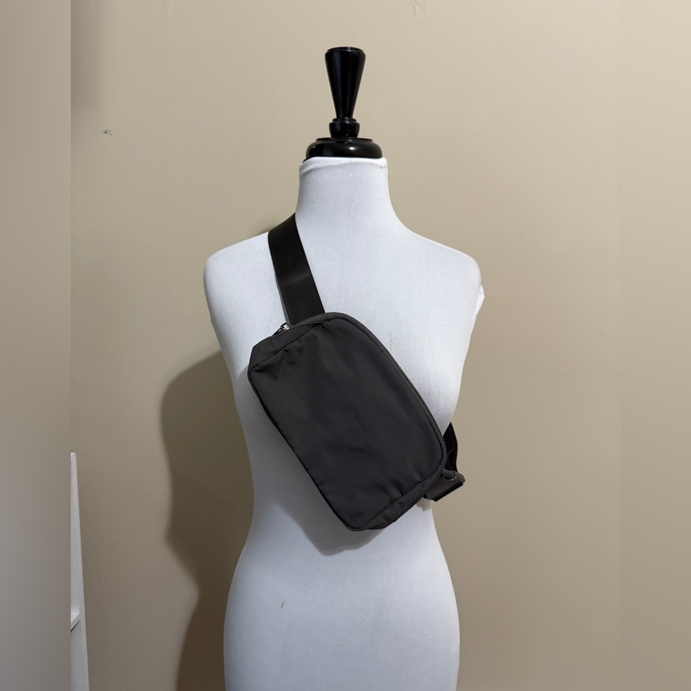 Gray belt bag - new, no tags